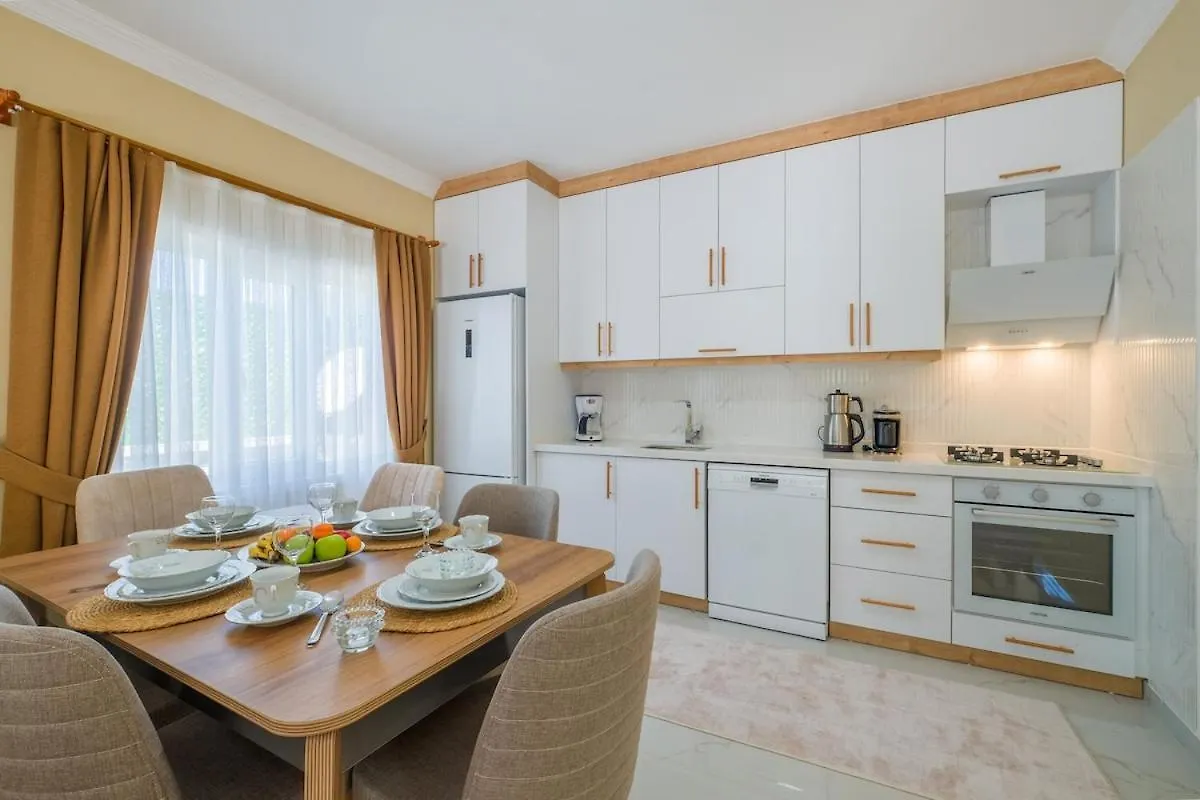 Conservative Villa 1 Km From The Beach In Gocek Fethiye Turquia